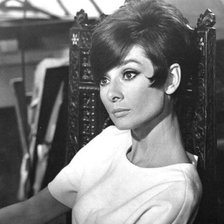 Схема вышивки «Одри»