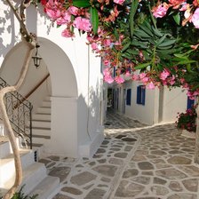 Схема вышивки «Улочка с цветами»