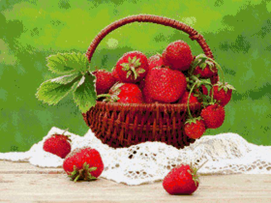 Клубничка - весна, ягода - предпросмотр