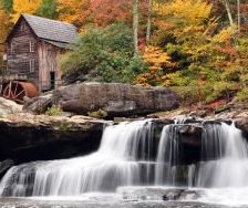 Схема вышивки «Водяная мельница в лесу»