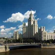 Схема вышивки «Высотка на Котельнической»