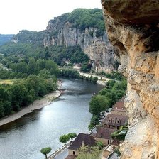 Схема вышивки «Город на реке»