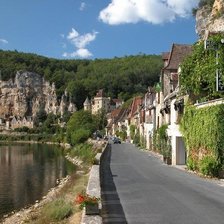 Город на реке