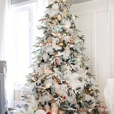 Схема вышивки «Елка с подарками»