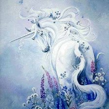 Сказочный единорог