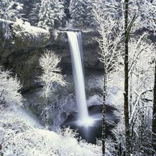 Схема вышивки «Зимний водопад»
