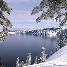 Зимнее озеро