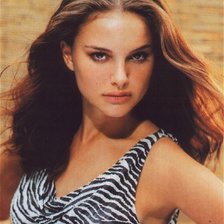 Схема вышивки «Натали Портман»