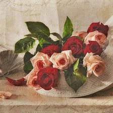 Розы и шляпа