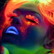 Схема вышивки «Девушка»