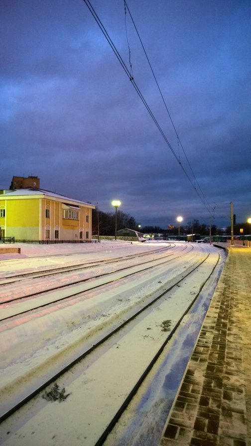 Вечерний полустанок - вокзалы. железная дорога, поезда, транспорт - оригинал