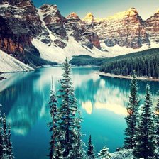 Схема вышивки «горы, озеро»