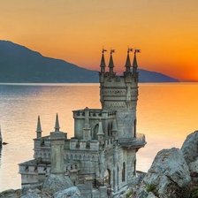 Схема вышивки «Ласточкино Гнездо»