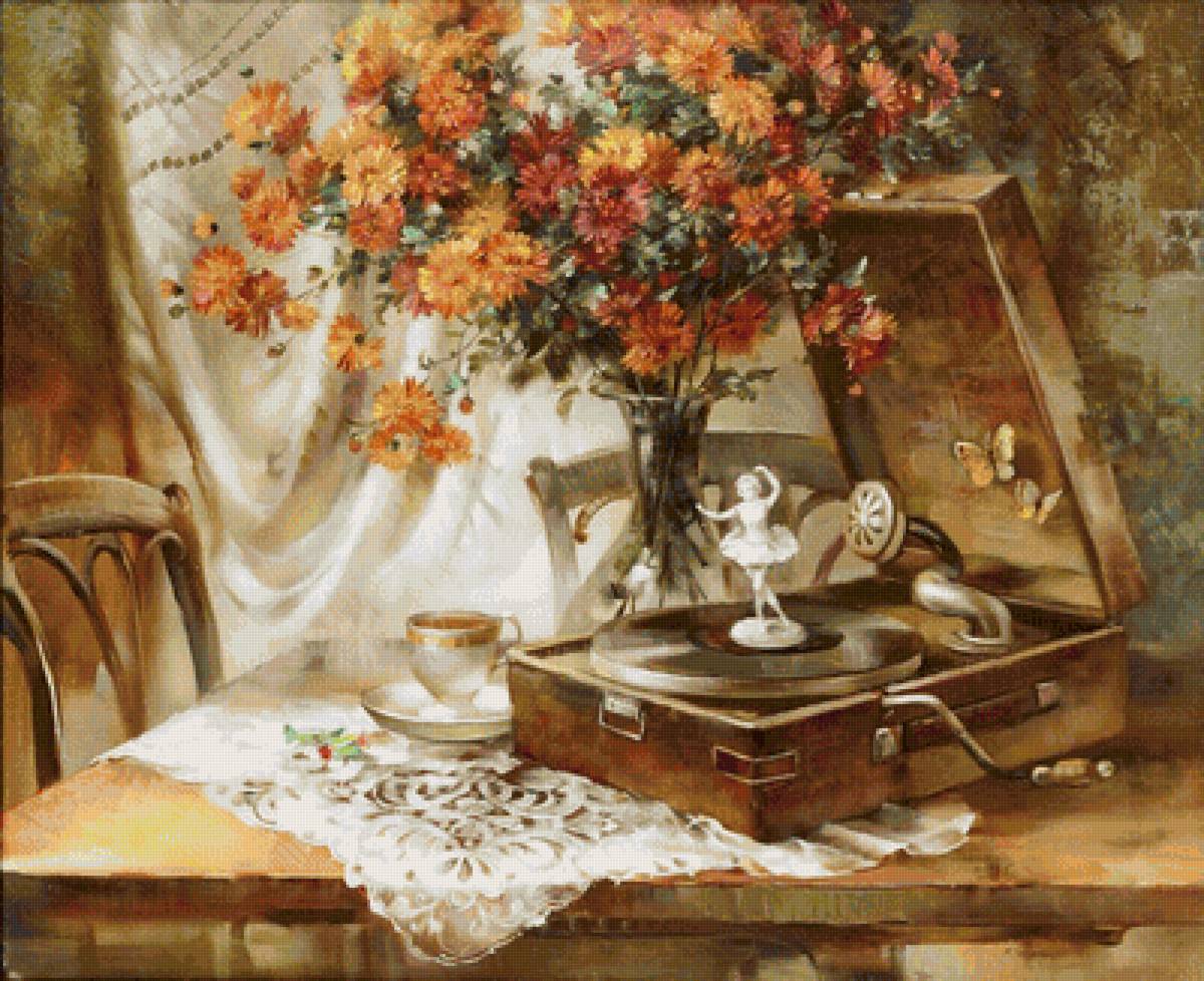 Натюрморт с патефоном - патефон, хризантемы, осенние цветы, цветы, натюрморт, цветы в вазе - предпросмотр