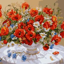 Схема вышивки «Маки в вазе»