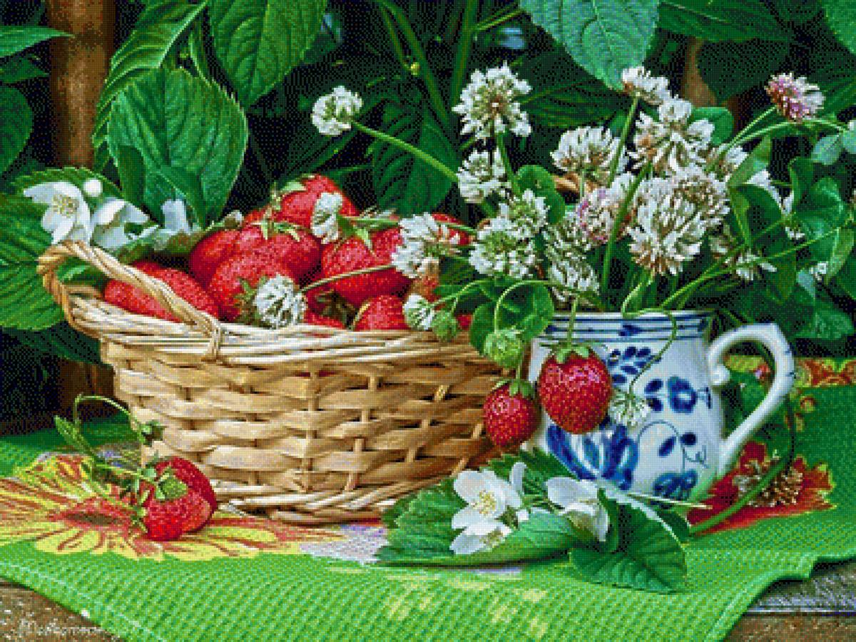 Аромат лета - цветы, ягоды - предпросмотр