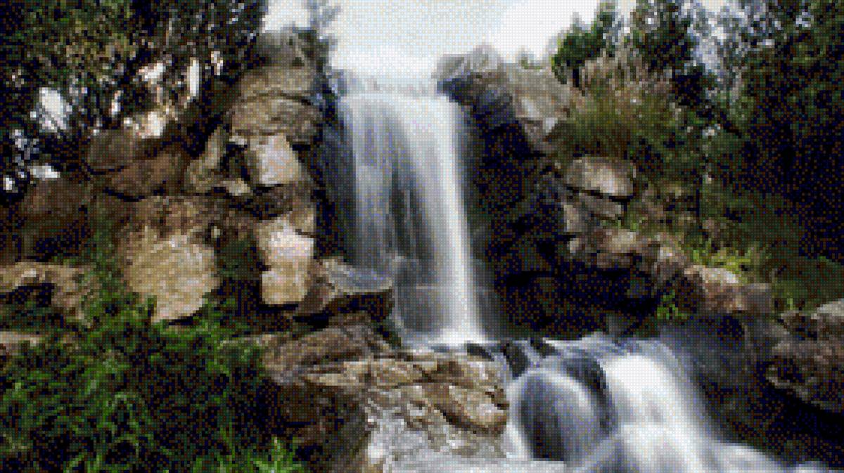 у водопада - водопад, лето, природа, деревья - предпросмотр