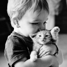 Схема вышивки «Мальчик с котенком»