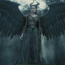 Схема вышивки «малифисента»