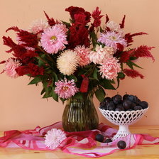 Схема вышивки «цветы в вазе»