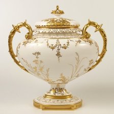 Схема вышивки «Антикварная ваза»