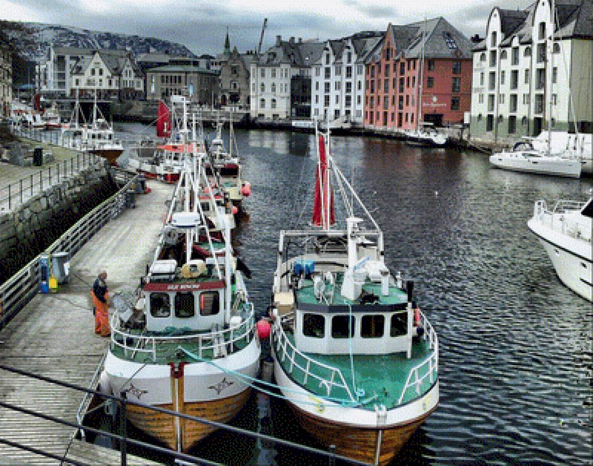 Скандинавия - корабль, набережная - предпросмотр