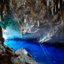 Схема вышивки «озеро в пещере 1»