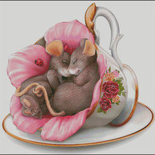 Схема вышивки «мышки в чашке»