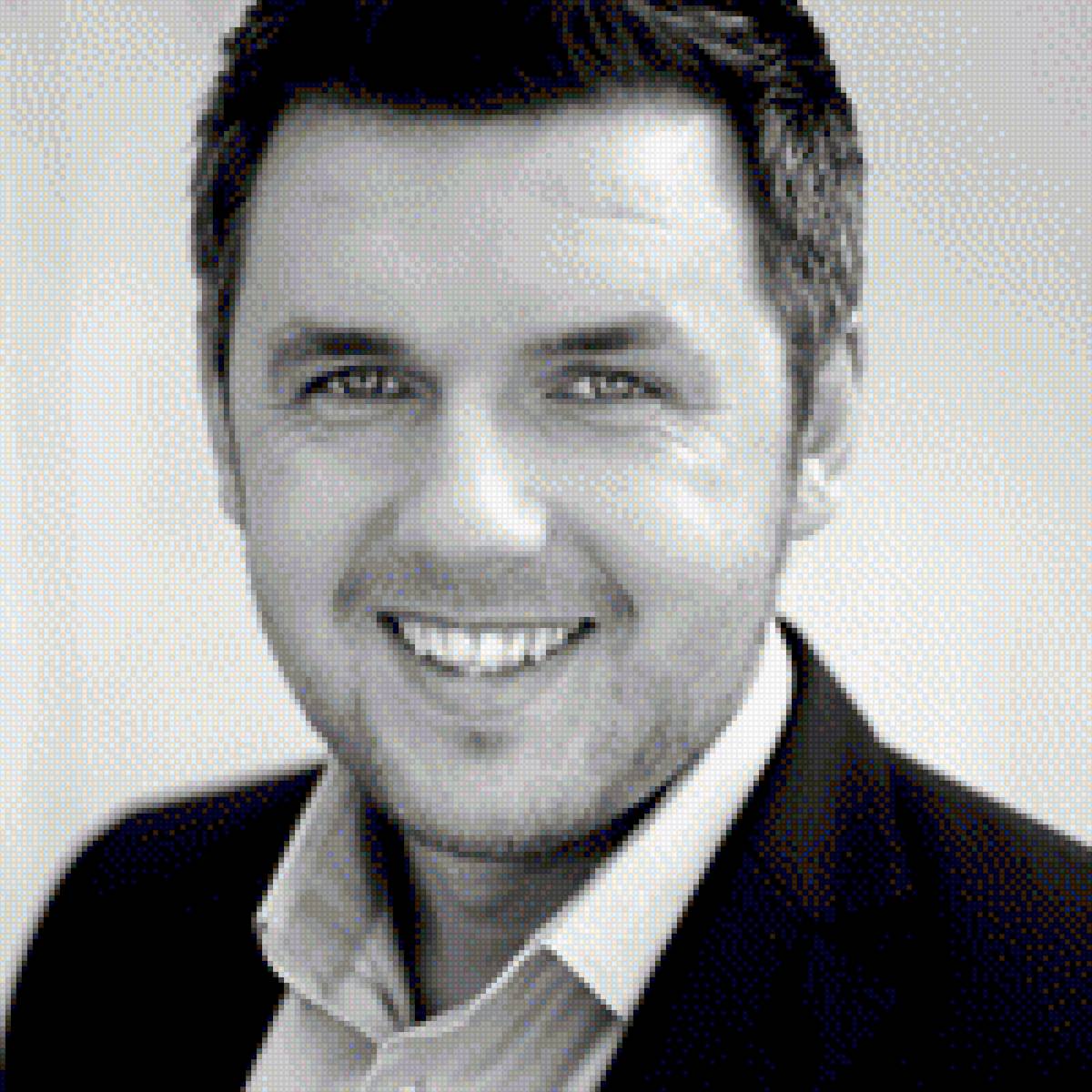 Дмитрий Карпачёв - портрет, мужчина, отец, психолог, человек - предпросмотр