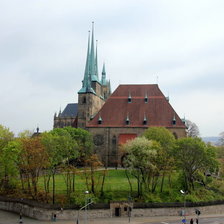 Схема вышивки «Северинкирхе в Эрфурте летом»