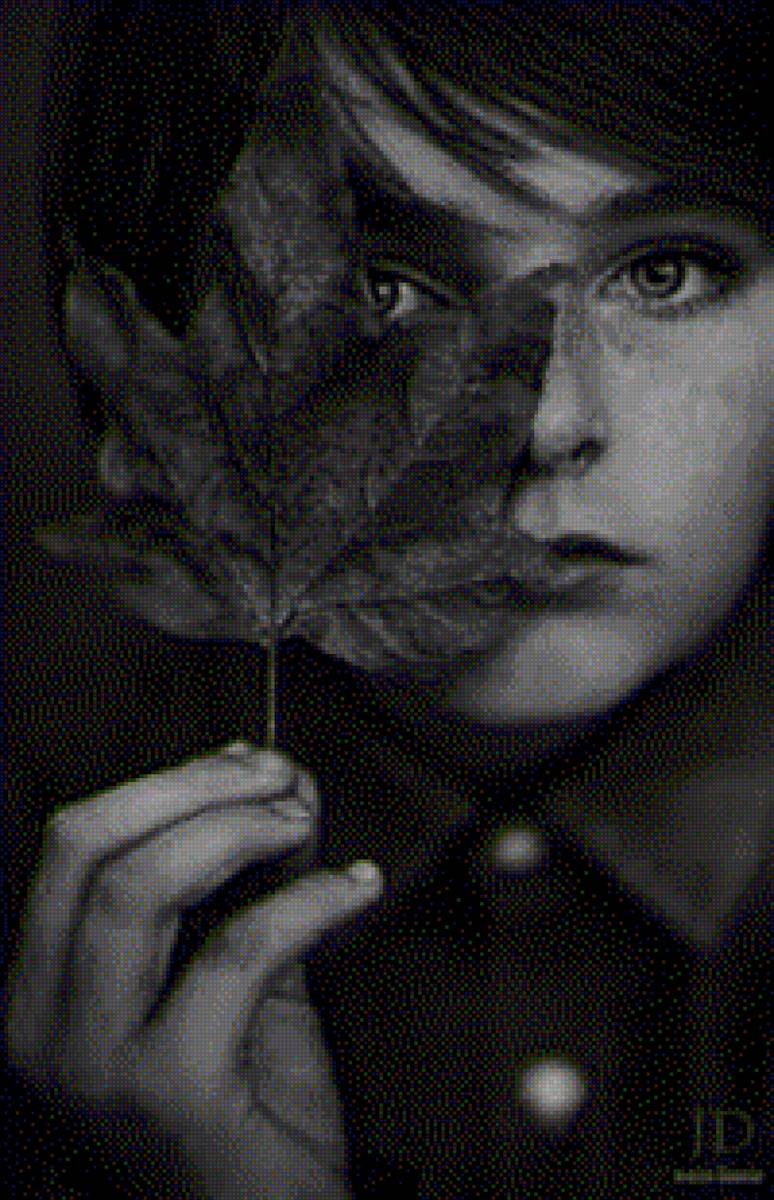 Момиче - хора - предпросмотр