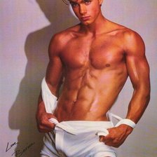 Схема вышивки «парень .бодибилдинг»