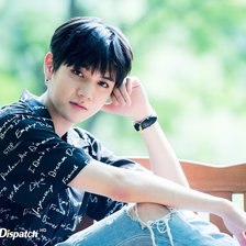 Схема вышивки «Nu'est Ren.»