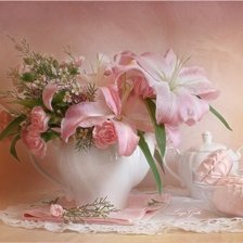 Схема вышивки «РОЗОВЫЙ НАТЮРМОРТ»