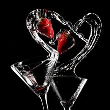 Схема вышивки «Клубника в бакале»