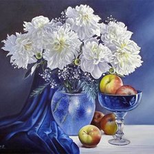 Белые пионы