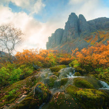 Схема вышивки «Осенние горы»