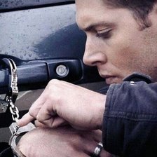 Схема вышивки «Дин в наручниках»