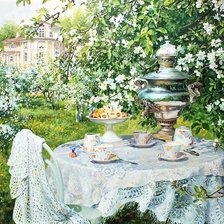 В Цветущем саду