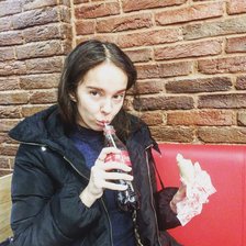 Схема вышивки «девушка»