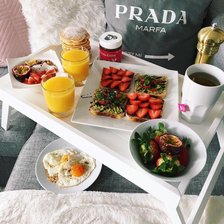 Схема вышивки «Завтрак»