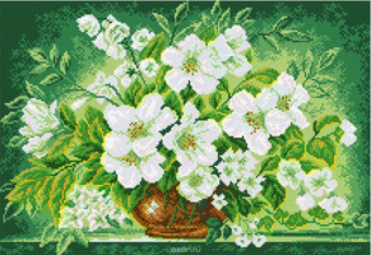 цветы на зелёной канве - предпросмотр