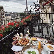 Схема вышивки «Утро в Париже»