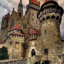 Схема вышивки «замок»