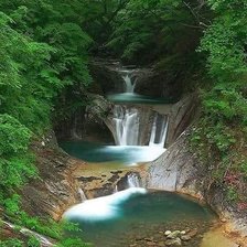 Схема вышивки «es saqartveloa»