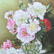 Пионы в вазе