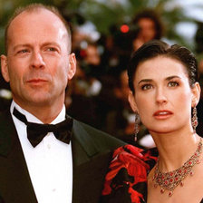 Схема вышивки «Брюс Уиллис и Деми Мур»