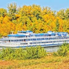 Схема вышивки «т/х Невский осенью»