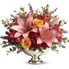 Цветы в вазе