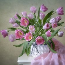 Схема вышивки «Тюльпаны»